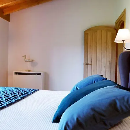 Hoeve Welgelegen Bed & Breakfast 4*